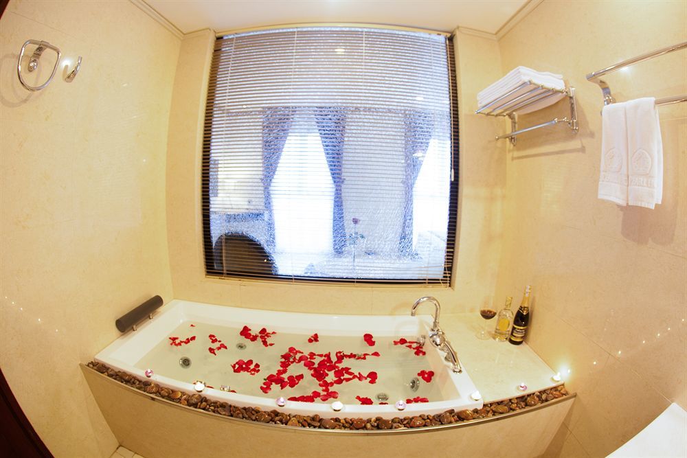The Pearl Hotel Hanoi Bagian luar foto